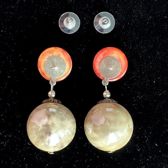 Fun Iridescent Cha Cha Balls Festive Earrings Pearlescent Red & Gray 2” Dangles - Picture 5 of 5